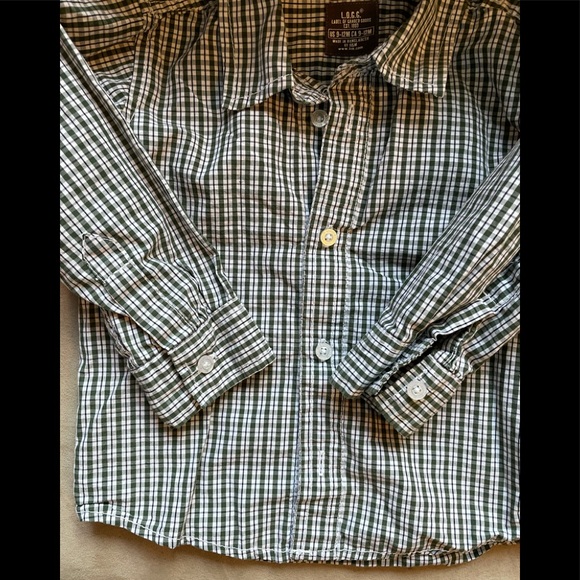 🌾 2 plaid button-ups + bonus - Picture 2 of 8